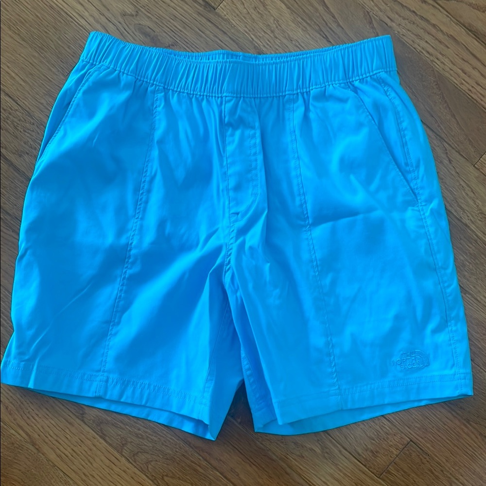 The North Face Men’s Bright Aqua Elastic Waist Active Shorts